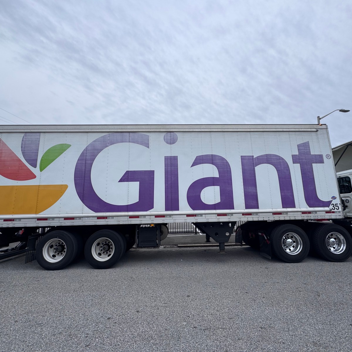 Greater Baltimore Urban League and Partners Serve 700+ Families at Community Thanksgiving Drive