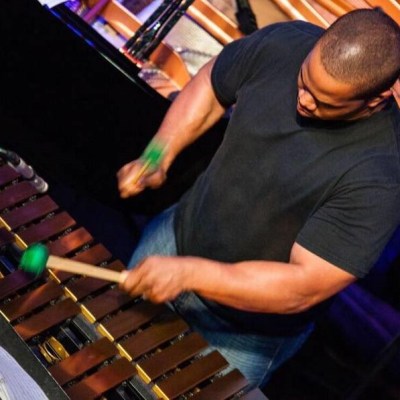 Merry Xmas and Happy New Year to All of You, Welcome 2026!