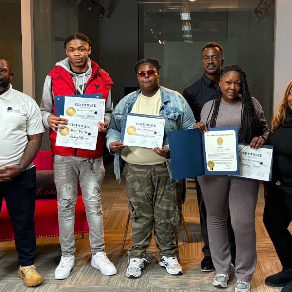 Justice-impacted Adults Graduate From Media Arts Training