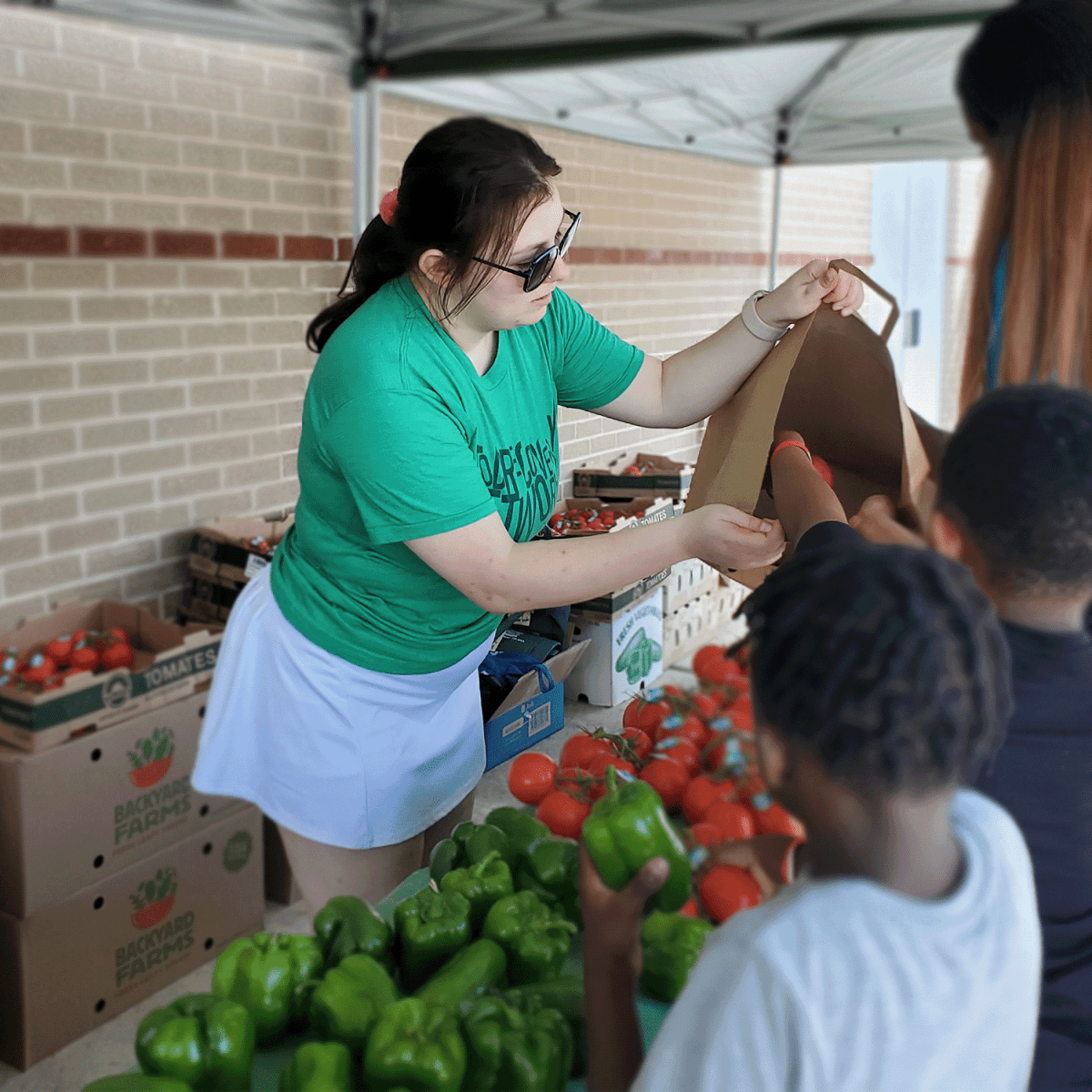 Students Mark Earth Day by Delivering 10,000 Pounds of Fresh Food to Baltimore Families